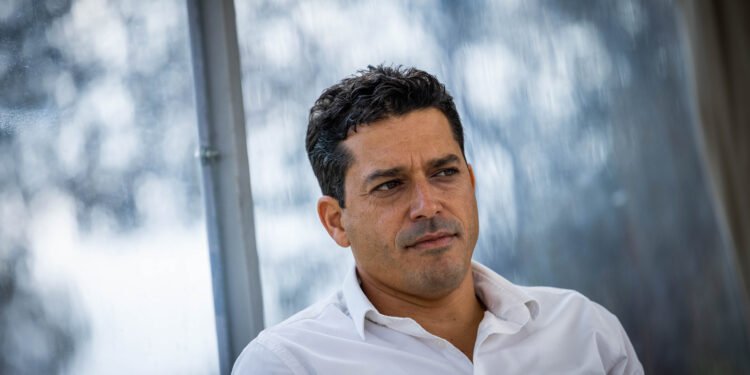 הממשלה מאשרת יום אבל לאומי נוסף בכ"ה בתשרי | השרים סער ושיקלי מתנגדים