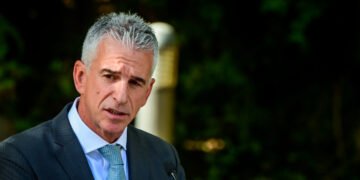 ראש המוסד: חיזבאללה ואיראן מעוניינים בהסדר