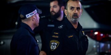 עליית בני המנשה מתעכבת – שיקולים תקציביים או סיכון חיים?