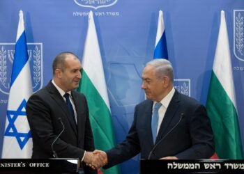 בולגריה מביעה הסתייגות מגזרות המעצר של בית הדין בהאג