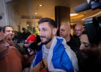 אנטליהספור דורשת מיחזקאל 400 אלף אירו