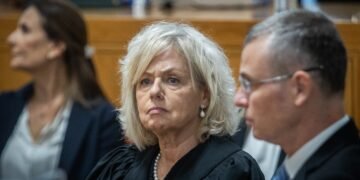 הפגנת הימין: היועמ"שית פועלת מתוך מניע פוליטי