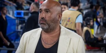 הפועל תל אביב ניצחה את חולון 68:72