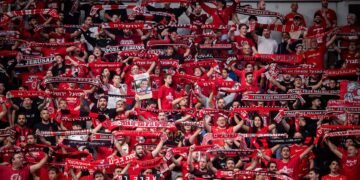 הפועל תל אביב ניצחה את חולון 68:72