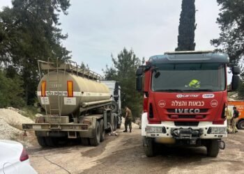 כבאות הצלה, שריפה, כבאית. קרדיט: דובר צה"ל