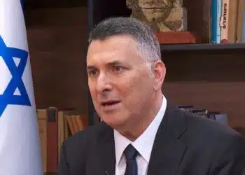 השר גדעון סער