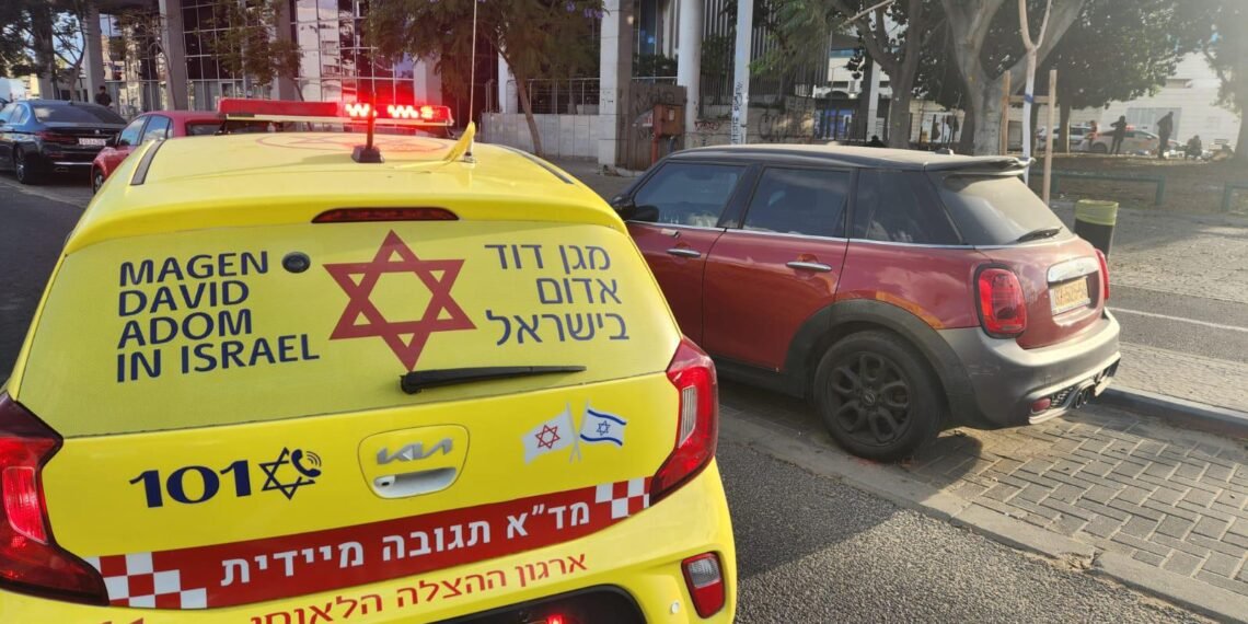 מדא, הצלה, אמבולנס