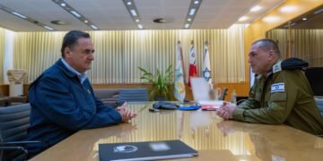 שר הביטחון ישראל כץ רב אלוף אייל זמיר