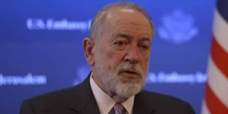 מייק האקבי שגריר ארהב